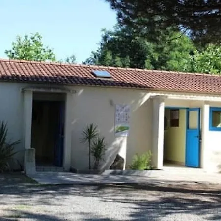캠프장 Zecamping 3 Etoiles Chiens Acceptes Salle Fitness Piscine Couverte
